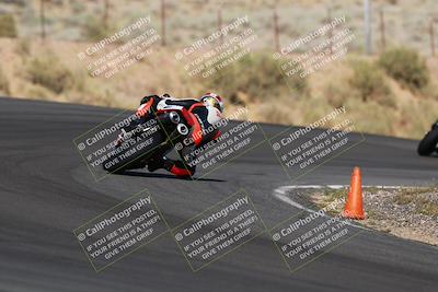 media/Apr-19-2025-AHRMA (Sat) [[3d98ca3309]]/Race/Group 8/Turn 4/